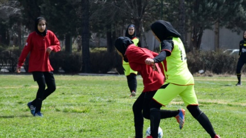 تیم‌های زنان یکی پس از دیگری قربانی می‌شوند