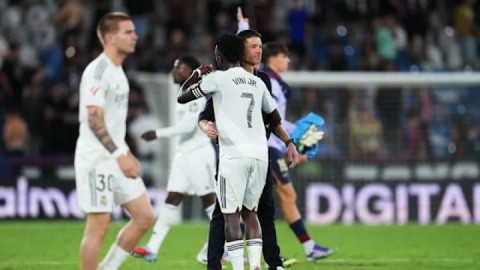 به جیمز باند مادرید سلام کنید