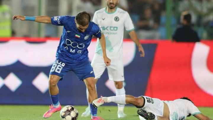 احمدی برگ برنده پنهان استقلال مقابل شمس‌آذر