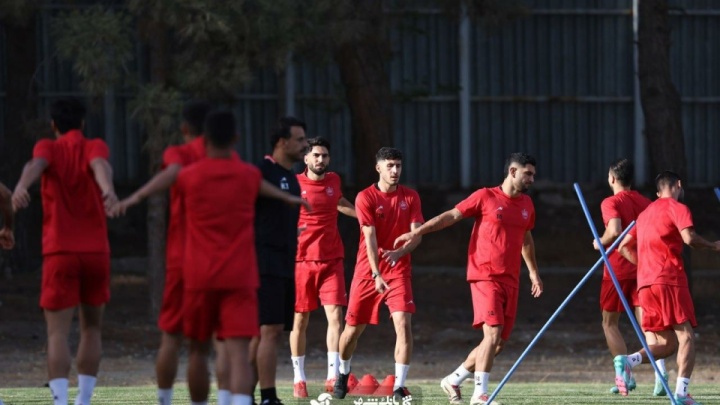 کنعانی نمی‌رسد، اورونوف شاید