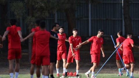 کنعانی نمی‌رسد، اورونوف شاید