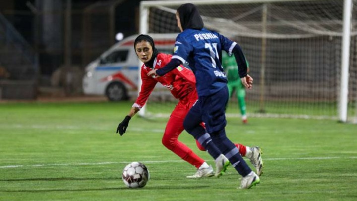 دوئل ملوان و گل‌گهر در ایستگاه چهارم