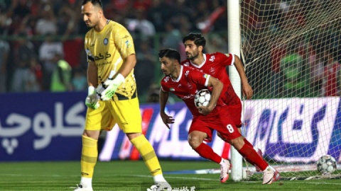 دعوت از ابرقویی سورپرایز قلعه‌نویی برای پرسپولیسی‌ها