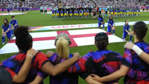 حرکت نوین تیم‌های لیگ برتر انگلیس در مبارزه با نژادپرستی