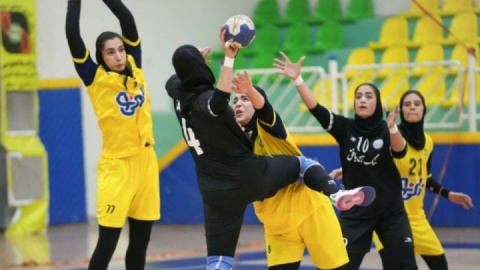 آغاز فصل جدید لیگ برتر هندبال بانوان با دربی اصفهان