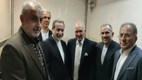 باشگاه پرسپولیس بقیه پیشکسوتان را فراموش کرده