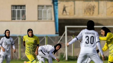 آوا برد اول را از شیراز دشت کرد