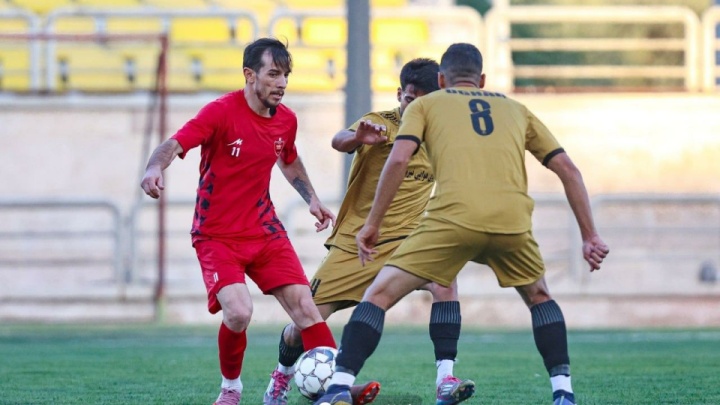 آیا پرسپولیس خارج از خانه تیم بهتری است؟