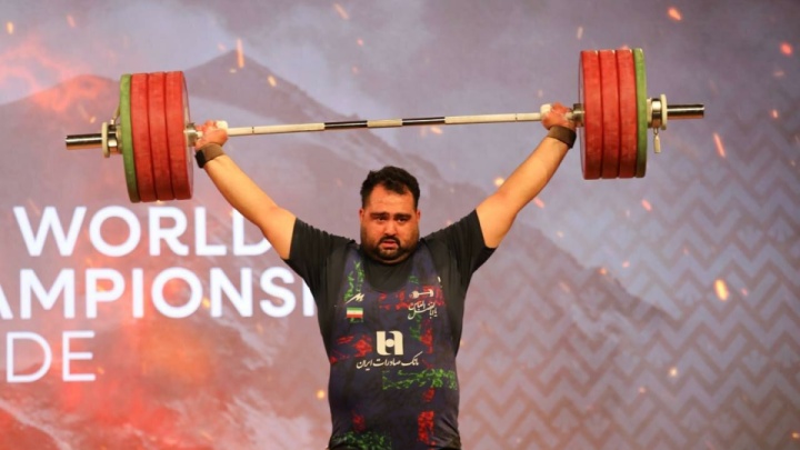 بوی توطئه می‌آید؟