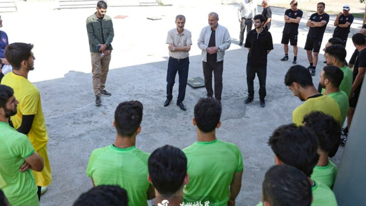 داده‌های نقل و انتقالاتی علیه درویش نیست