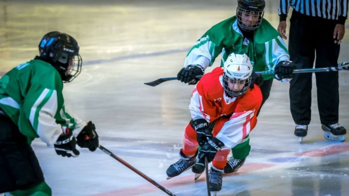 هاکی روی یخ | تندر با درخشش ساوه‌شمشکی و آوا محمد به هفتمین پیروزی رسید