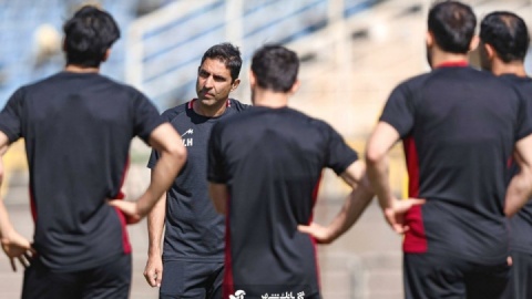 فرصتی برای اعاده حیثیت وحید