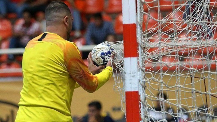 استقلال کازرون دوم شد