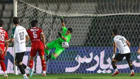 چرا رفتن هاشمیان حتی بعد از برد منطقی است؟