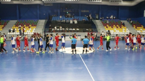 طلایه‌داران هندبال ایران قزاقستان را در هم کوبیدند؛ صعود نزدیک است