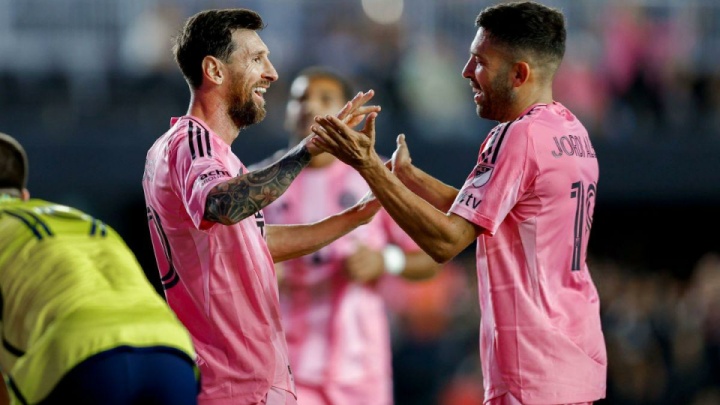 خورشید همچنان بر شماره ۱۰ می‌تابد