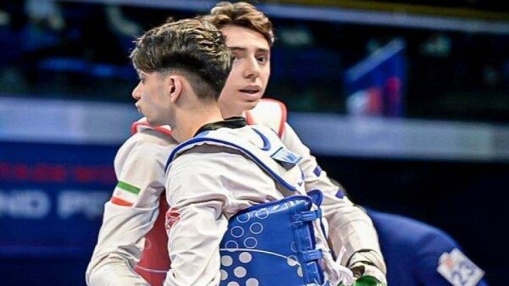 بگو بلند نشود!