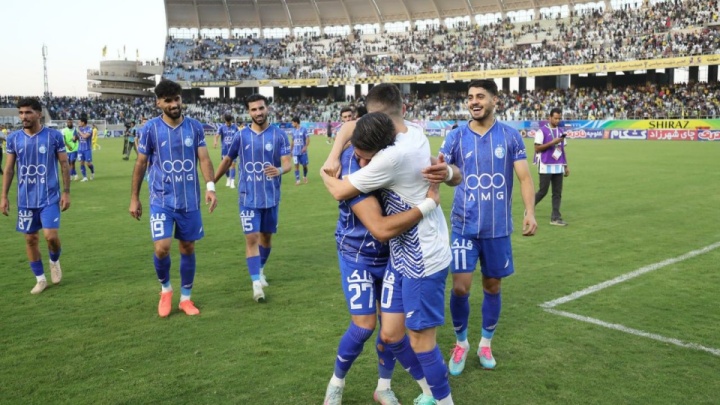 نیمکت کهکشانی استقلال