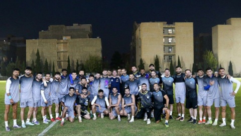 نبرد برای ماندن در قله