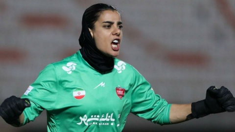 غیبت ادامه‌دار محمدی مقابل خاتون