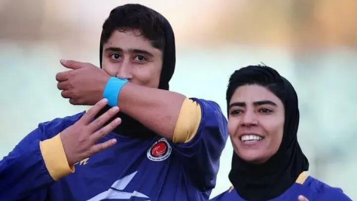 گرائیلی از مرز اخلاق عبور کرد