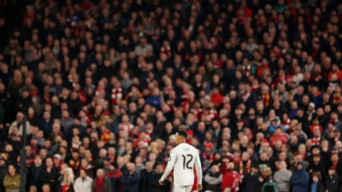 تو تنها قدم‌ خواهی زد