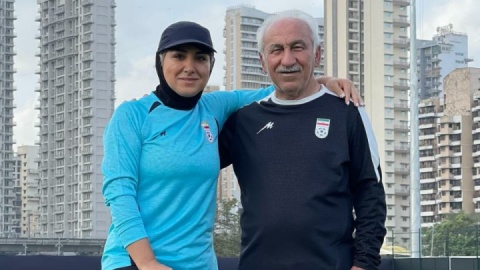 ایراندوست: فوتبال برای بانوان عشق ممنوعه بود