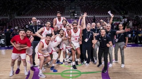 مأموریت جدید مانولوپولوس و پسرانش