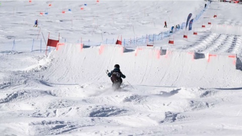 اسکی آزاد – آغاز پرشور فصل زمستان در هینترتوکس اتریش