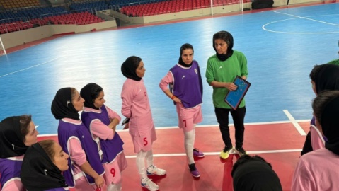 رویارویی با غول‌ها در گروه مرگ