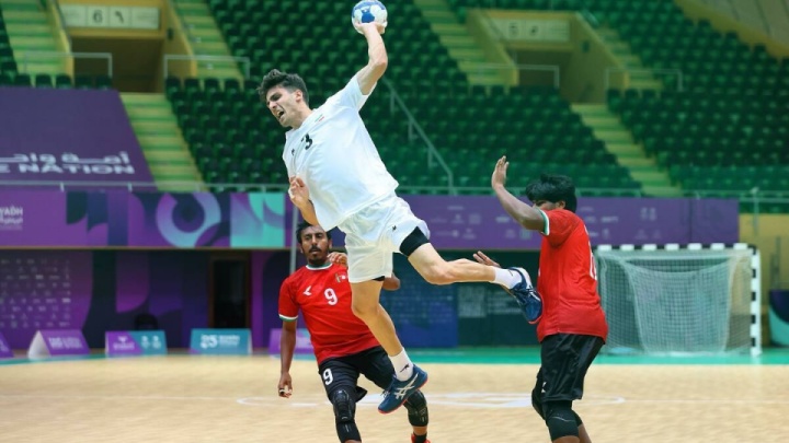 مجوز صعود هندبال در گرو شکست امارات!