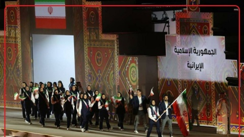 چشم‌بسته به ناگویا نروید