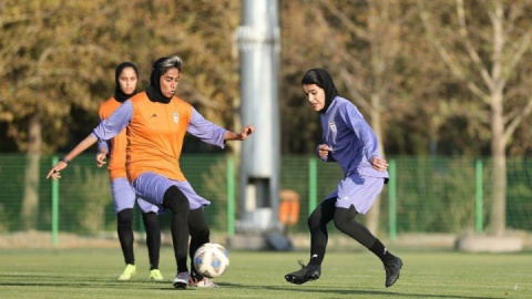دعوت از یک بازیکن به اردوی تیم ملی فوتبال بانوان
