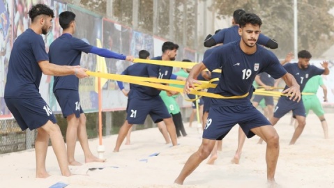 دعوت 24 بازیکن برای شرکت در اردوی فوتبال ساحلی