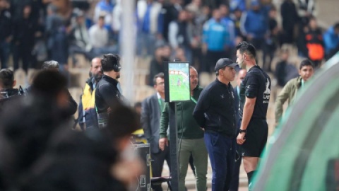 نقش پررنگ VAR در بازی استقلال و پادیاب