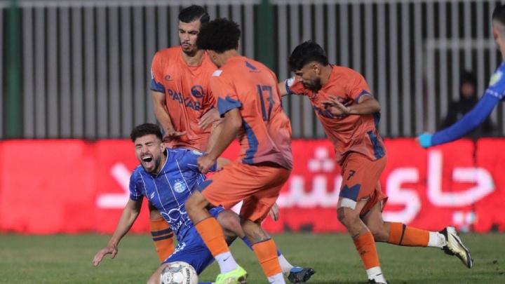 استقلال دیگر در ورزشگاه تختی بازی نمی‌کند