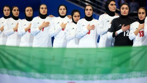 دختران  ایران شایسته تحسین