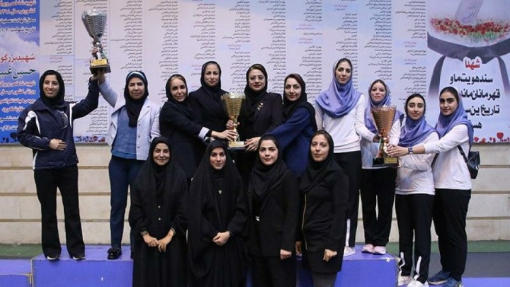 ملی پوشان البرز کاپ قهرمانی جام ستارگان را بالای سر برد