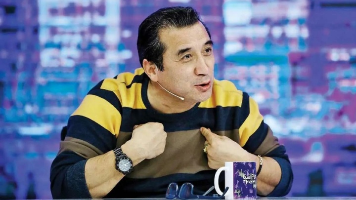 دعوت خداداد عزیزی به کمیته انضباطی