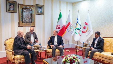 دیدار نایب ریس اتحادیه جهانی کشتی با رییس کمیته ملی المپیک