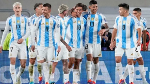 حذف قهرمان از جام جهانی؟