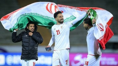 فدراسیون پای کار تیم ملی ایران