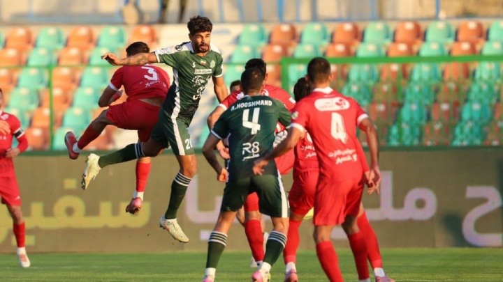 حاشیههای پرسپولیس- آلومینیوم