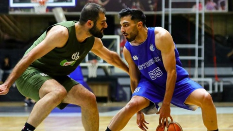 نبرد تاج و تخت