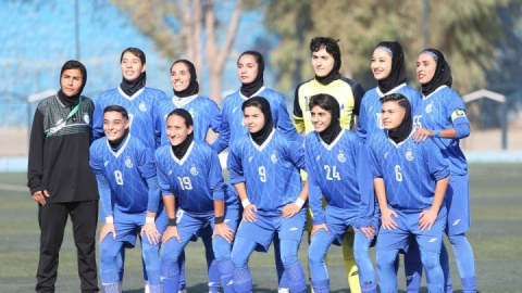 عملکرد درخشان حسن‌زاده با آبی‌ها