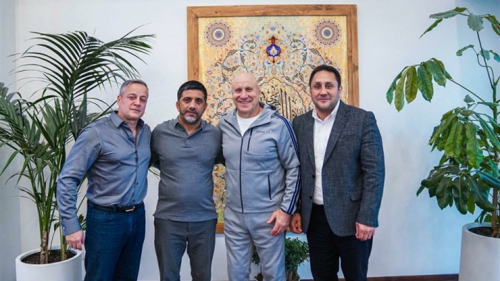 کشتی گیران ایرانی نه تنها رقبای اصلی ما بلکه دوستان قدیمی ما هستند