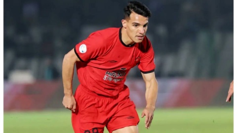 گل می‌زنم، پاس گل می‌دهم