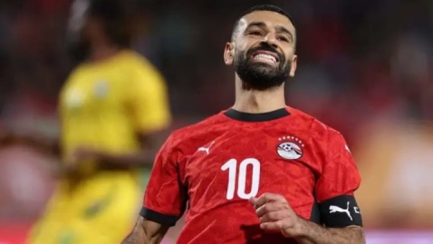 فراعنه، رقیب متزلزل ایران