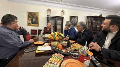 دیدار با میناسیان همزمان با میلاد حضرت مسیح(ع)