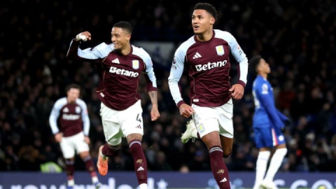 نمایش‌های استون‌ویلای امری، چیزی شبیه به معجزه